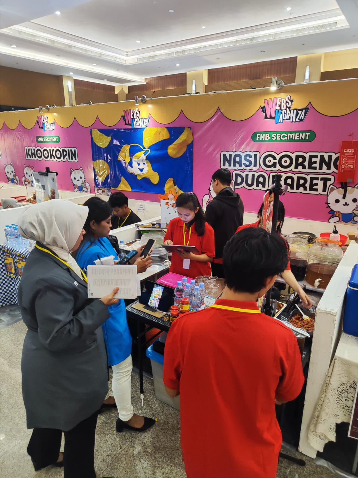 Nasi Goreng Dua Karet Jadi Primadona Webs Vaganza Galaxy Mall 2 Surabaya, Siap Comeback November 2026